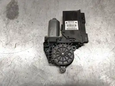 Автозапчасти б/у мотор стекла переднего правого за audi a4 b6 (8e2) 1.9 tdi ссылки oem iam 105841103  