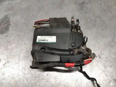 Pezzo di ricambio per auto di seconda mano SCATOLA RELÈ/FUSIBILI per FORD FOCUS TURN. (CB8)  Riferimenti OEM IAM 18023  