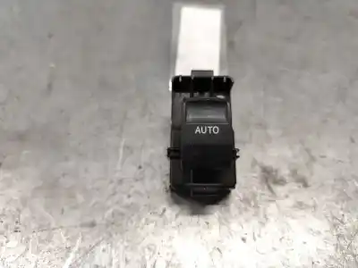 Second-hand car spare part right front power window switch for toyota auris active oem iam references 192801