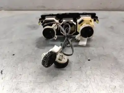 Peça sobressalente para automóvel em segunda mão comando de sofagem (chauffage / ar condicionado)  por toyota corolla (e15) high referências oem iam 5540612440  