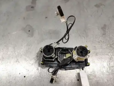 Peça sobressalente para automóvel em segunda mão comando de sofagem (chauffage / ar condicionado)  por toyota corolla (e15) high referências oem iam 5540612440  