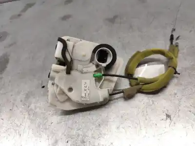 Second-hand car spare part left front door lock for mazda 3 (bl) 2.2 mzr cd (bl10) oem iam references   7 pins