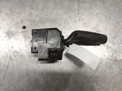 Second-hand car spare part indicator switch for mazda 3 (bl) 2.2 mzr cd (bl10) oem iam references 17d682  