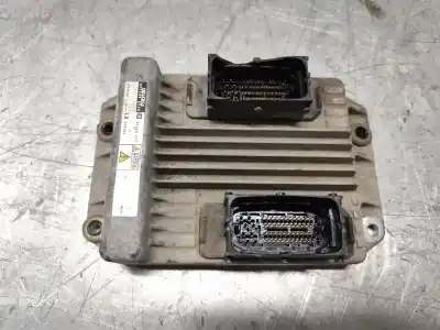 Pezzo di ricambio per auto di seconda mano Centralina Motore per OPEL CORSA C 1.7 16V CDTI Riferimenti OEM IAM 8973000975 1125000153 