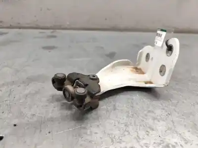 Second-hand car spare part hinge for dacia dokker essential oem iam references 7459712123e