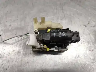 Second-hand car spare part left front door lock for dacia dokker essential oem iam references   2 pins