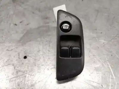 Автозапчастина б/у передні вікний вмикач для suzuki ignis rm (mh) * посилання на oem iam  Автозапчастина б/у передні вікний вмикач для suzuki ignis rm (mh) * посилання на oem iam