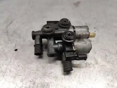 Peça sobressalente para automóvel em segunda mão válvula de controle do calefactor de agua por bmw x3 (e83) 2.0d referências oem iam 64118369807  