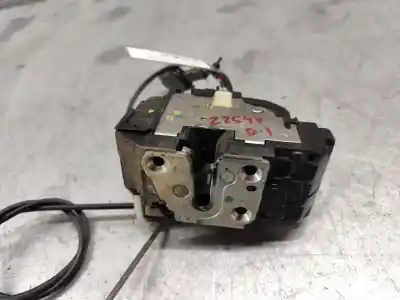 Second-hand car spare part left front door lock for nissan note (e11e) acenta oem iam references   3 pins