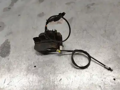 Second-hand car spare part left front door lock for nissan note (e11e) acenta oem iam references   3 pins