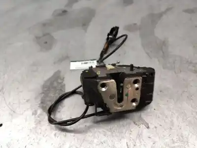 Peça sobressalente para automóvel em segunda mão fechadura da porta traseira esquerda por nissan note (e11e) acenta referências oem iam 