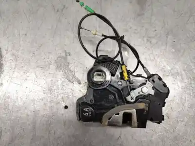 Second-hand car spare part left front door lock for toyota corolla (e15) high oem iam references 7030209 6 pins 