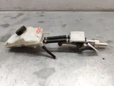 Pezzo di ricambio per auto di seconda mano pompa freni per mercedes-benz vito (w639) basic, combi 109 cdi compacto (639.601) riferimenti oem iam 0204024726