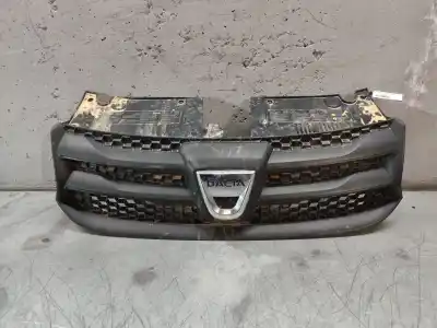 Peça sobressalente para automóvel em segunda mão grelha frontal por dacia sandero ii tce 90 (b8m1, b8ma) referências oem iam 