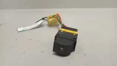 Pezzo di ricambio per auto di seconda mano  per IVECO STRALIS (AD/AT)  Riferimenti OEM IAM 504266993  