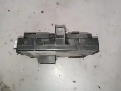 Автозапчасти б/у блок реле/предохранителей за iveco daily iv caja/chasis 35c15 ссылки oem iam 5801639038 580163903800 