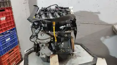 Second-hand car spare part complete engine for dacia sandero ii 1.2 oem iam references d4ff732  