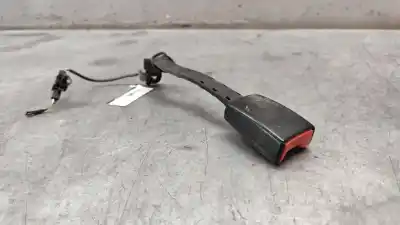 Peça sobressalente para automóvel em segunda mão CHICOTE / ENCAIXE CINTO SEGURANÇA DIANTEIRO DIREITO por VOLKSWAGEN GOLF V (1K1)  Referências OEM IAM 1K4857756F  