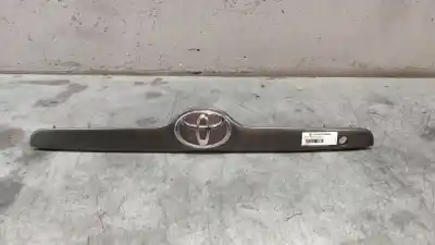 Peça sobressalente para automóvel em segunda mão puxador exterior de mala por toyota corolla (_e12_) 2.0 d-4d (cde120r_, cde120l_) referências oem iam 