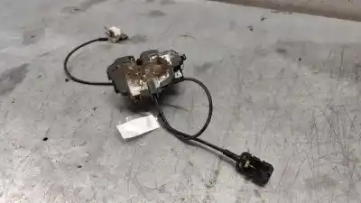 Second-hand car spare part rear right door lock for renault clio iii dynamique oem iam references   