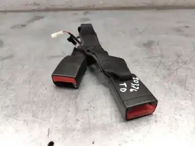 Pièce détachée automobile d'occasion BOUCLE DE CEINTURE DE SÉCURITÉ ARRIERE DROIT pour BMW 3 (F30, F80) 320 d Références OEM IAM 7266351  