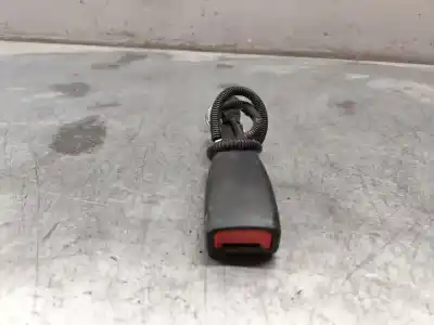 Pièce détachée automobile d'occasion BOUCLE DE CEINTURE DE SÉCURITÉ AVANT GAUCHE pour HYUNDAI I20 City S Références OEM IAM   