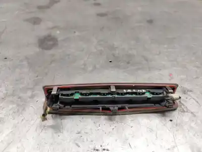 Peça sobressalente para automóvel em segunda mão farolim traseiro central por opel astra h (a04) 1.3 cdti (l48) referências oem iam    Peça sobressalente para automóvel em segunda mão farolim traseiro central por opel astra h (a04) 1.3 cdti (l48) referências oem iam