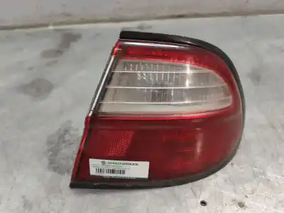 Pezzo di ricambio per auto di seconda mano LUCI POSTERIORI DESTRA per NISSAN ALMERA I HATCHBACK (N15) 2.0 D Riferimenti OEM IAM   