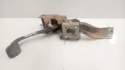 Pezzo di ricambio per auto di seconda mano PEDALE DEL FRENO per NISSAN NT400 CABSTAR (F24M) 28.12, 32.12, 35.12 (F91AN) Riferimenti OEM IAM 46520MB400  