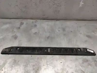 Recambio de automóvil de segunda mano de TRAVESAÑO INFERIOR para FORD MONDEO BERLINA (CA2) Trend referencias OEM IAM   