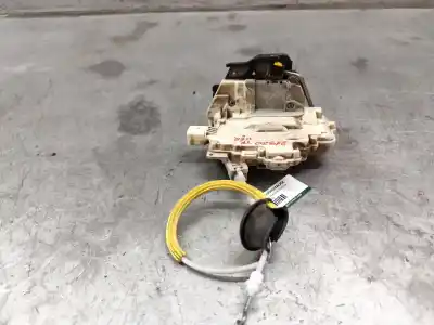 Peça sobressalente para automóvel em segunda mão fechadura da porta traseira direita por audi a4 berlina (8e) 1.9 tdi referências oem iam   7 pins