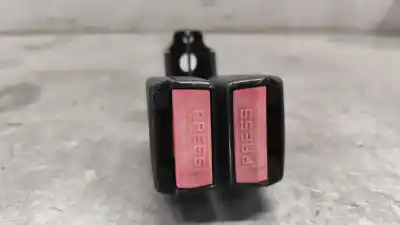 Peça sobressalente para automóvel em segunda mão chicote / encaixe cinto segurança traseiro esquerdo por peugeot 308 confort referências oem iam ea09983