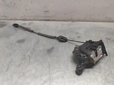 Second-hand car spare part LEFT FRONT DOOR LOCK for RENAULT CAPTUR I (J5_, H5_)  OEM IAM references 805031332R  