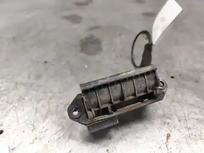 Peça sobressalente para automóvel em segunda mão puxador exterior de mala por toyota corolla (_e12_) 2.0 d-4d (cde120r_, cde120l_) referências oem iam 