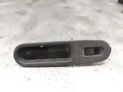 Peça sobressalente para automóvel em segunda mão botão / interruptor elevador vidro dianteiro direito por honda hr-v (gh) vtec 4wd referências oem iam 83520s2hg010mi