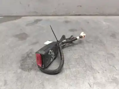 Pezzo di ricambio per auto di seconda mano gancio cintura anteriore destro per hyundai i30 (gd) 1.6 crdi riferimenti oem iam 88840a6000ry
