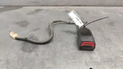 Pezzo di ricambio per auto di seconda mano gancio cintura anteriore sinistro per hyundai i30 (gd) 1.6 crdi riferimenti oem iam 88830a6000ry