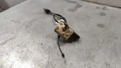 Peça sobressalente para automóvel em segunda mão fechadura da porta dianteira direita por citroen c2 (jm_) 1.4 hdi referências oem iam 