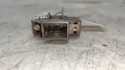 Peça sobressalente para automóvel em segunda mão fechadura do mala por dacia sandero ii 1.2 referências oem iam 