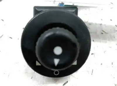 Peça sobressalente para automóvel em segunda mão comutador de espelhos retrovisores por citroen c3 1.4 referências oem iam 185526