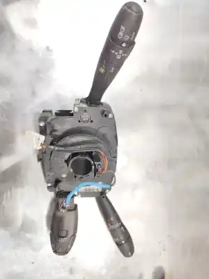 Pezzo di ricambio per auto di seconda mano comando multifunzione per peugeot 207/207+ (wa_, wc_) 1.4 16v riferimenti oem iam 96657274xt  