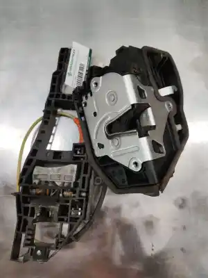 Second-hand car spare part left front door lock for bmw x1 (e84) sdrive 18 d oem iam references a053702  