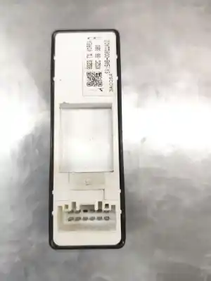 Peça sobressalente para automóvel em segunda mão botão / interruptor elevador vidro traseiro direito por mazda cx-5 (kf) 2.2 d referências oem iam 5ab-00611a02  