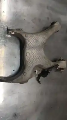 Peça sobressalente para automóvel em segunda mão suporte do braço de suspensão traseiro esquerdo por bmw x5 (e70) xdrive 30 d referências oem iam 677095305