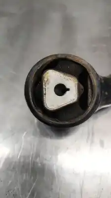 Pezzo di ricambio per auto di seconda mano braccio sospensione superiore anteriore sinistro per bmw x5 (e70) xdrive 30 d riferimenti oem iam 677395003  