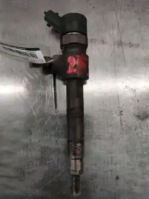 Second-hand car spare part injector for opel vectra c (z02) 1.9 cdti (f69) oem iam references 0445110165