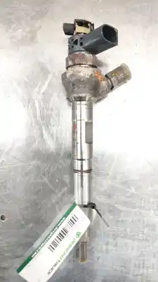 Pezzo di ricambio per auto di seconda mano iniettore per audi a3 (8v1, 8vk) 2.0 tdi quattro riferimenti oem iam 04l130277ac 0445110469 