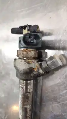Second-hand car spare part injector for audi a3 (8v1, 8vk) 2.0 tdi quattro oem iam references 04l130277ac 0445110469 