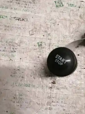 Second-hand car spare part start/stop button for renault scenic ii authentique oem iam references 