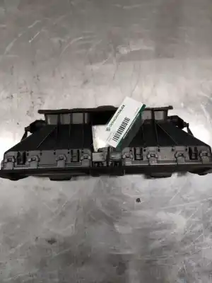 Second-hand car spare part air vent for bmw 1 (e81) 118 d oem iam references 705918912  